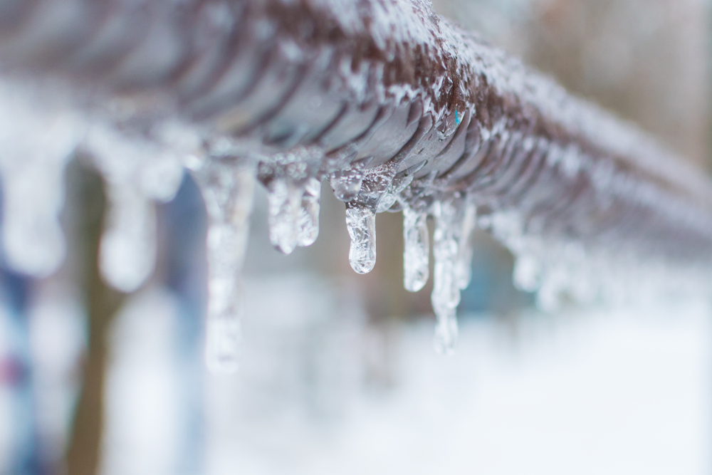 frozen pipes. winter, winter plumbing, winter plumbing issues, winter frozen pipes, prevent frozen pipes, prevent frozen pipes this winter, fort wayne